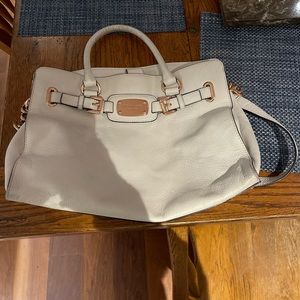 Michael kors tote
